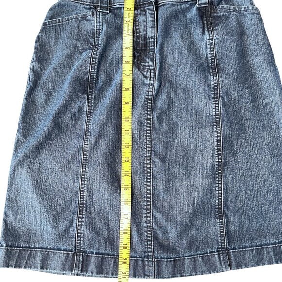 LL Bean Dark Wash Classic Fit Knee Length Boho Denim Skirt Womens Size 6 Stretch - Picture 11 of 11